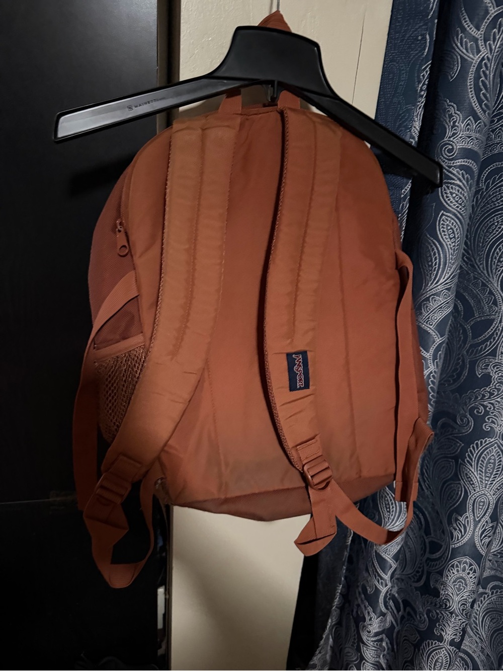 JanSport Main Campus FX Backpack – 15-Inch Laptop Bag, Leather Trim, Basic Brown - Picture 6 of 6